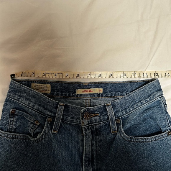 Levi's Dad Jeans - Picture 7 of 7